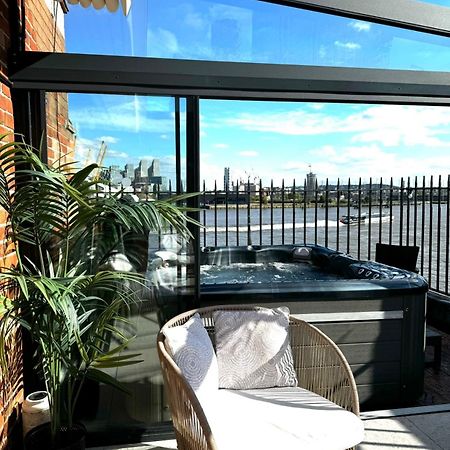 3 X Bedroom Riverside Flat With Hot Tub On Roof Terrace London Exterior photo