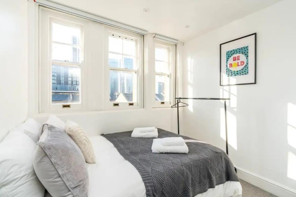3 X Bedroom Riverside Flat With Hot Tub On Roof Terrace London Exterior photo